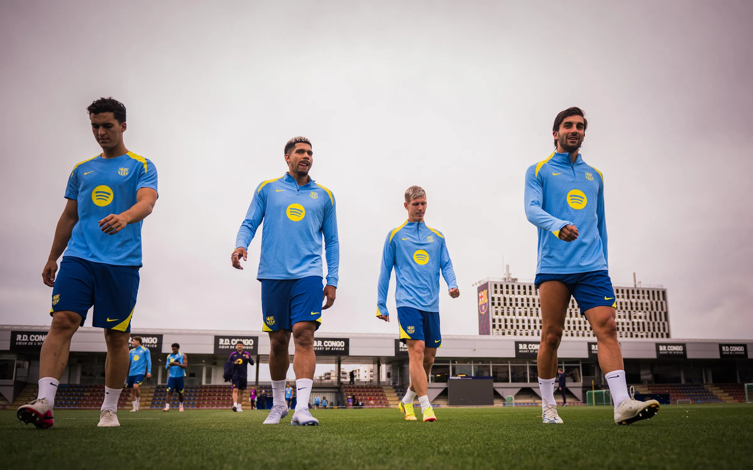 Barcelona players training before the season